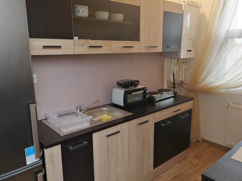 Berceni, Brancoveanu, str. Martisor, vanzare ap. 2 cam.